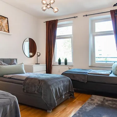 Kaßberg - Mit Balkon, Netlfix Und Wifi Apartment *