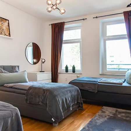 Apartment Kaßberg - Mit Balkon, Netlfix Und Wifi *
