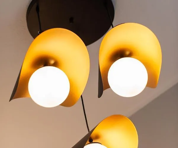 Kassberg - Mit Balkon, Netlfix Und Wifi شقة