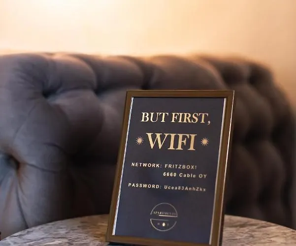 Kassberg - Mit Balkon, Netlfix Und Wifi דירה